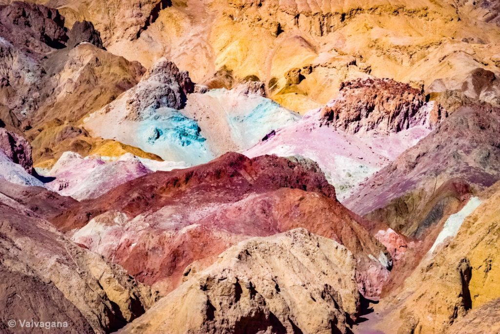 Picture of "Artist Palette", a famous spot at Death Valley National park