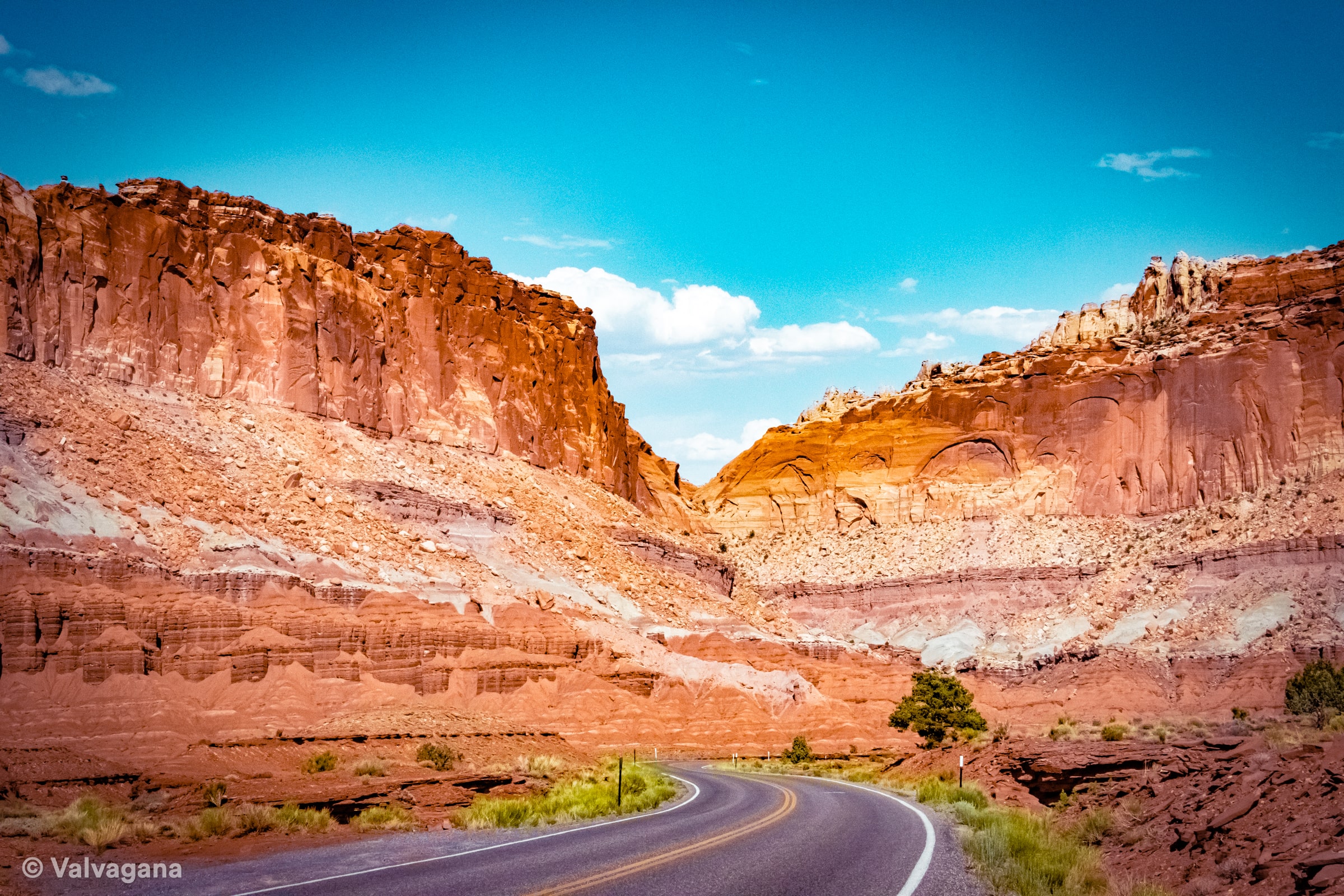 Picture of one of the canyons in Capitol Reef national park